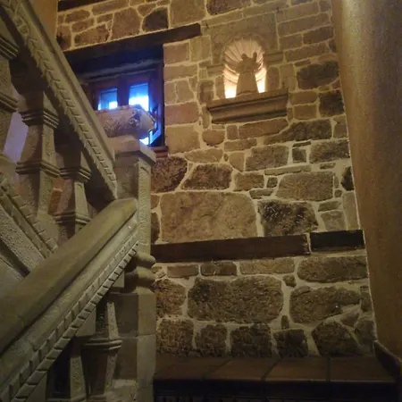 S. Antonio Hotel Menaza